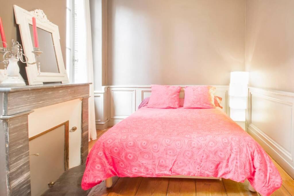 Ferienwohnung Au Coeur Du Quartier Historique Bordeaux Exterior foto